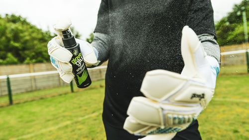 Spraying goalkeeper gloves with glovelu